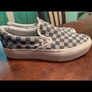 Women’s Vans checkerboard